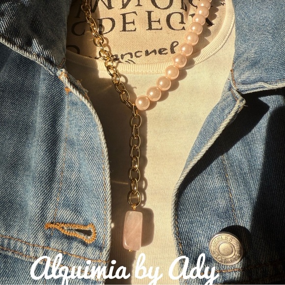 Alquimia Pink and Gold Necklace with rose quartz Pendant - Picture 1 of 3